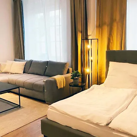 70qm In Zentral Gelegen Mit Hohen Decken - Beuys - * Viersen