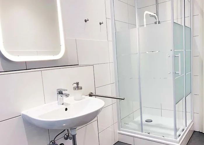 70qm In Zentral Gelegen Mit Hohen Decken - Beuys - Viersen