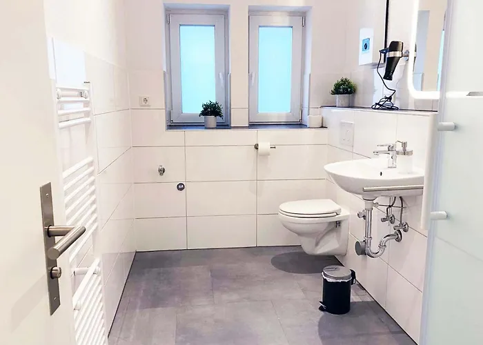 70qm In Zentral Gelegen Mit Hohen Decken - Beuys - Viersen